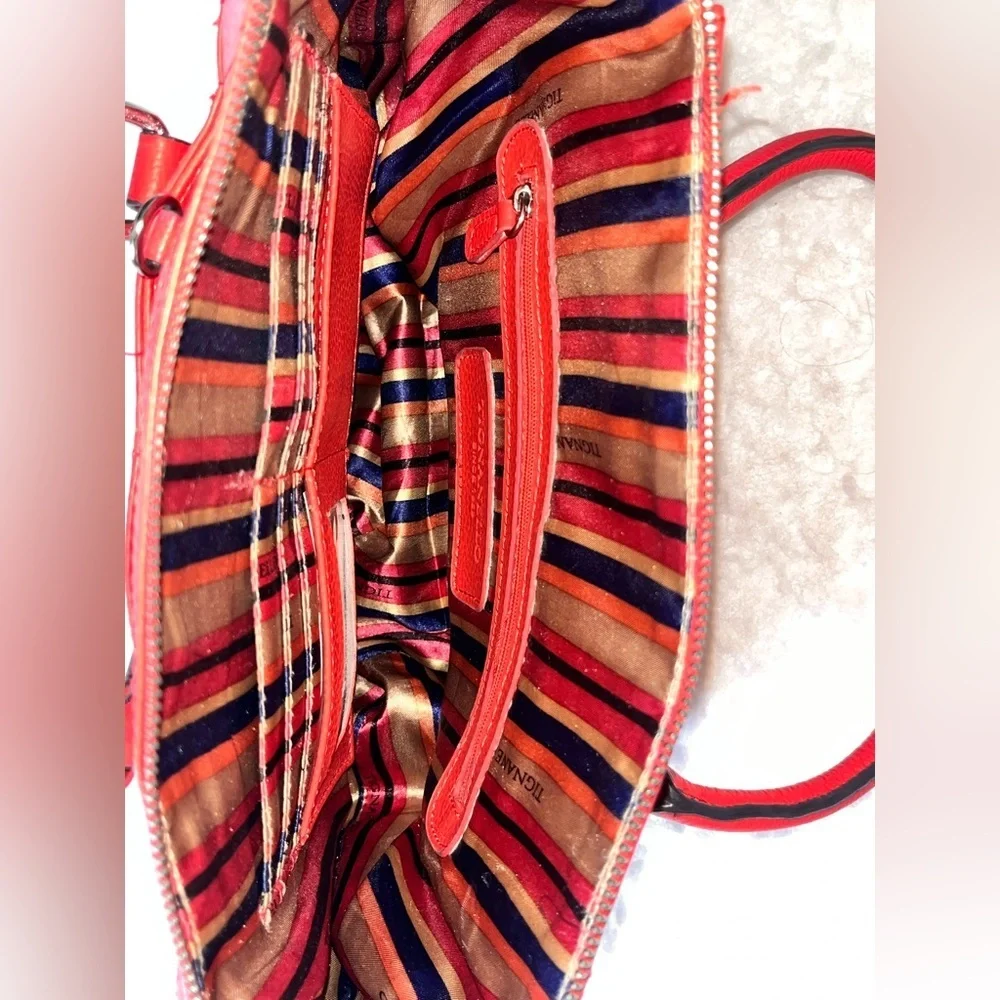 TIGNANELLO CORAL COLORED HANDBAG